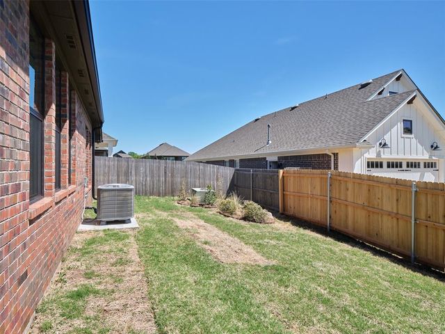 12732 NW 2nd Terrace, Yukon, OK 73099