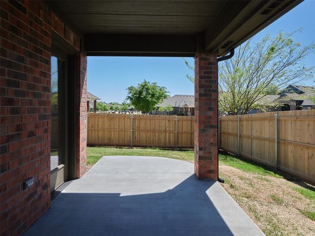 12732 NW 2nd Terrace, Yukon, OK 73099