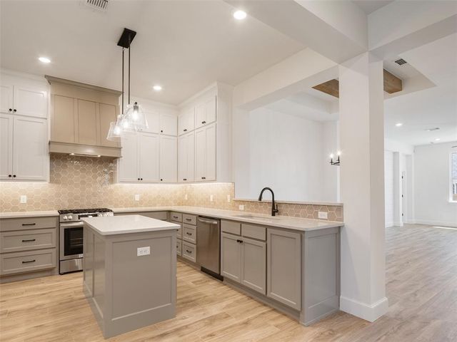 12732 NW 2nd Terrace, Yukon, OK 73099