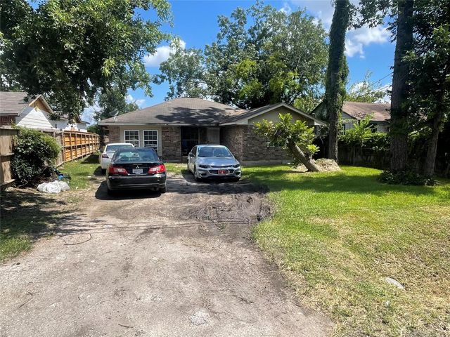 3415 Bostic Street, Houston, TX 77093