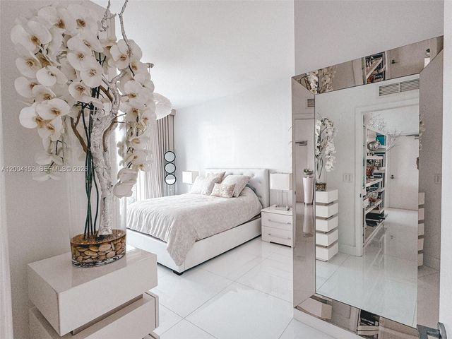 2020 N Bayshore Dr 2007, Miami, FL 33137