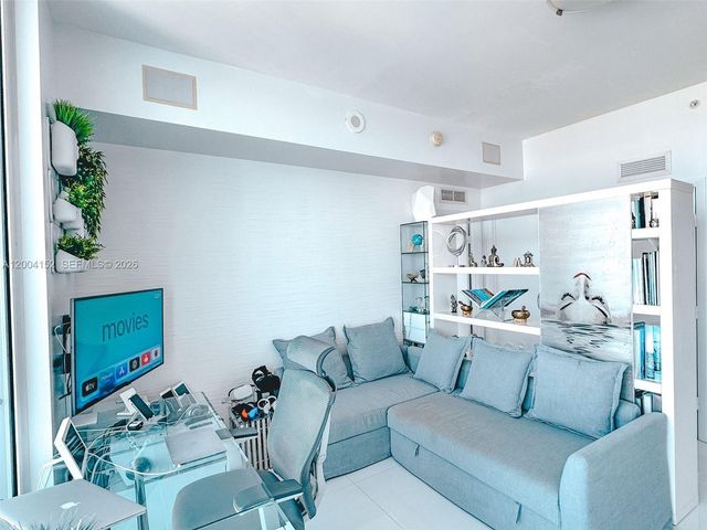 2020 N Bayshore Dr 2007, Miami, FL 33137