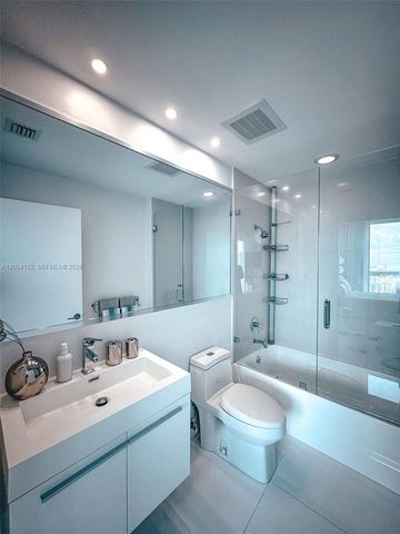 2020 N Bayshore Dr 2007, Miami, FL 33137