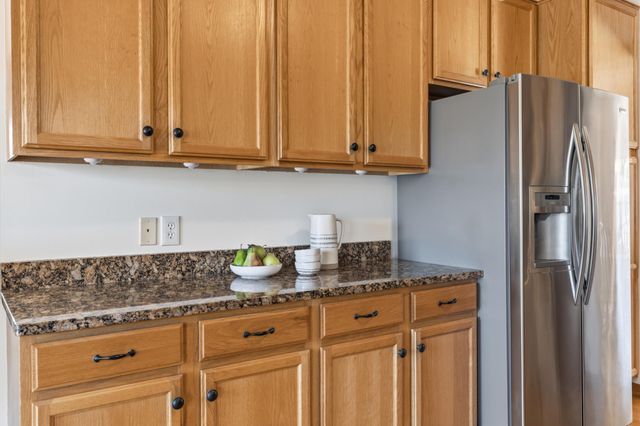 20300 Erickson Path, Farmington, MN 55024