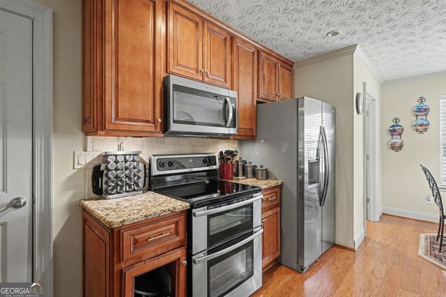 2900 Hampton Valley Drive, Loganville, GA 30052