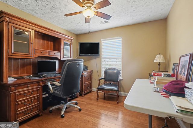 2900 Hampton Valley Drive, Loganville, GA 30052