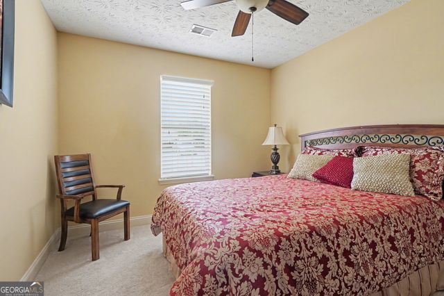 2900 Hampton Valley Drive, Loganville, GA 30052