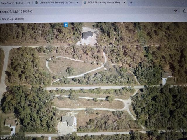 3511 52nd ST W, Lehigh Acres, FL 33971