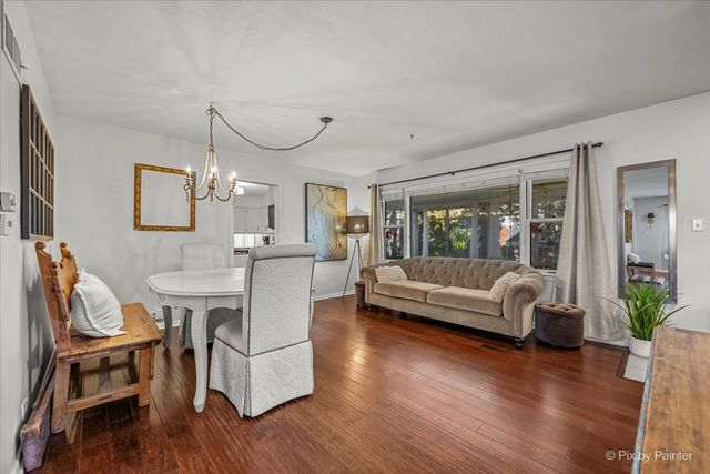 369 Vincent Place, Elgin, IL 60123