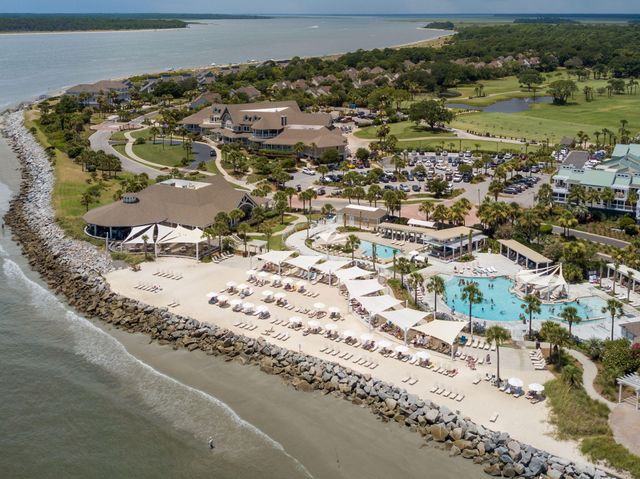 2413 Racquet Club Drive, Seabrook Island, SC 29455