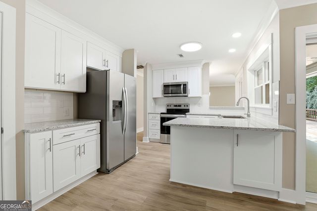 114 Lake Forest Drive, Peachtree City, GA 30269