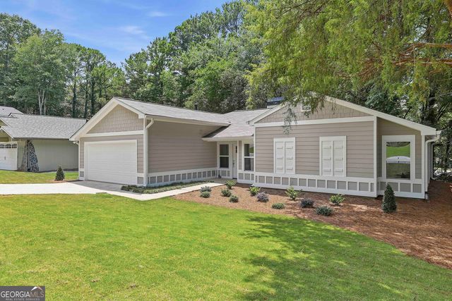114 Lake Forest Drive, Peachtree City, GA 30269