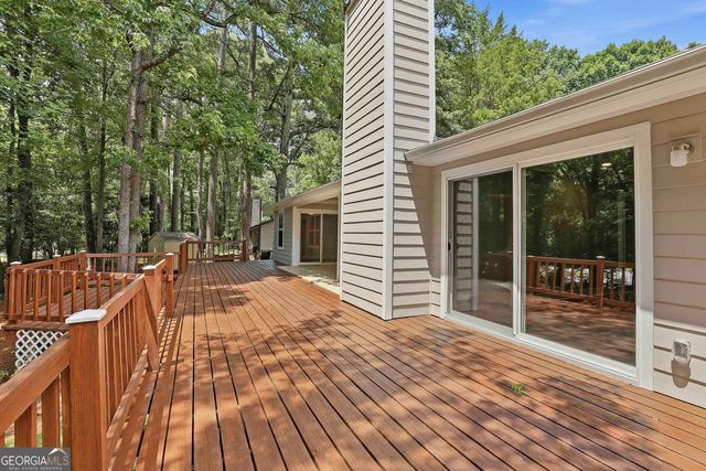 114 Lake Forest Drive, Peachtree City, GA 30269