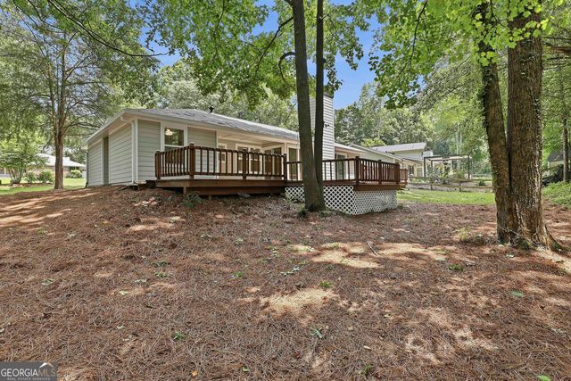 114 Lake Forest Drive, Peachtree City, GA 30269