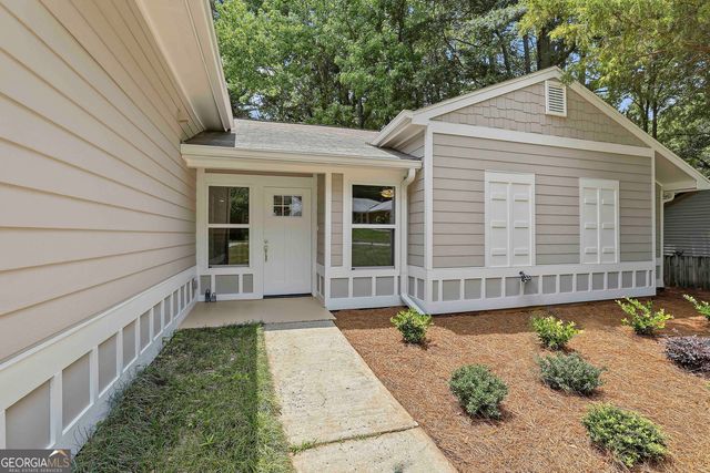 114 Lake Forest Drive, Peachtree City, GA 30269