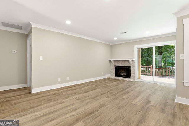 114 Lake Forest Drive, Peachtree City, GA 30269