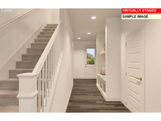 15999 Sw BLUEWATER Ter, Tigard, OR 97224