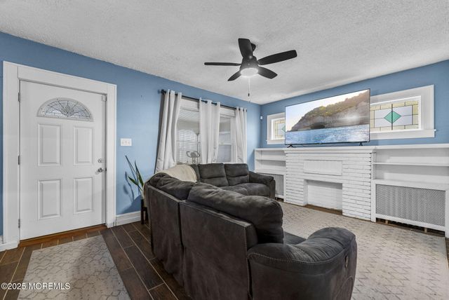 18 Palmer Street, Bloomfield, NJ 07003