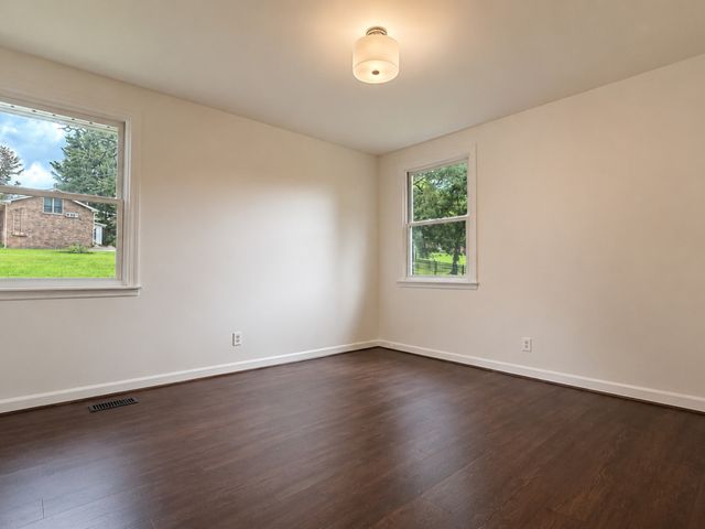 307 Tom Robinson Rd, Franklin, TN 37064