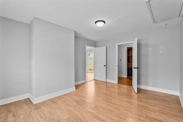 332 Brookside Court, Kernersville, NC 27284