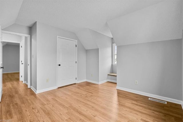 332 Brookside Court, Kernersville, NC 27284