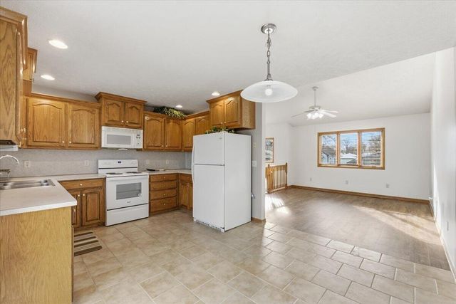 3210 AVENUE K, Council Bluffs, IA 51501