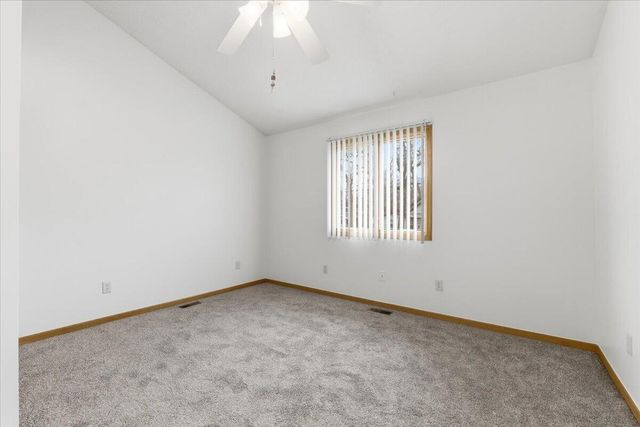 3210 AVENUE K, Council Bluffs, IA 51501