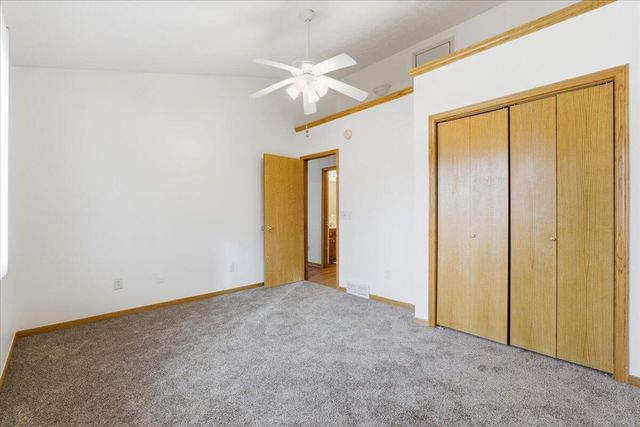 3210 AVENUE K, Council Bluffs, IA 51501