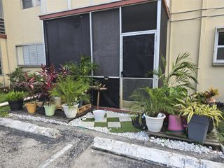 4045 NW 16TH ST 111, Lauderhill, FL 33313