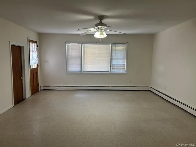 14 Cinder Lane, Hicksville, NY 11801