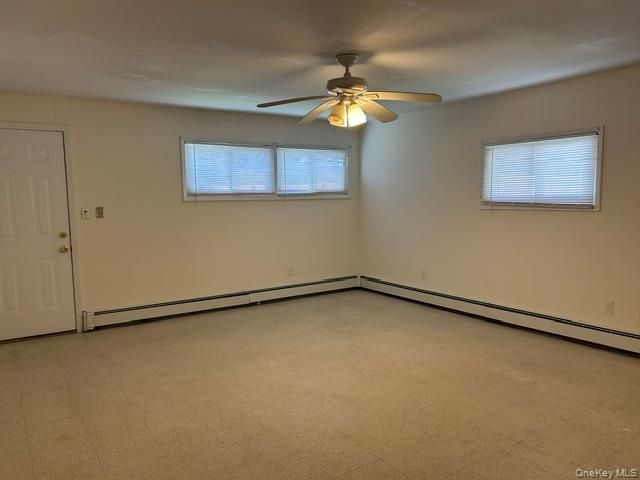 14 Cinder Lane, Hicksville, NY 11801