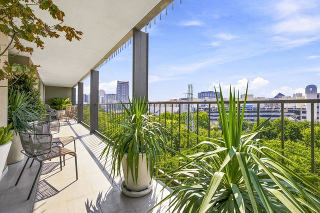 3310 Fairmount Street 10F, Dallas, TX 75201