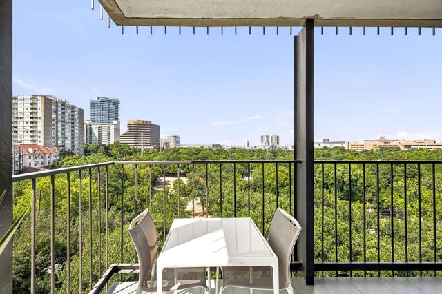 3310 Fairmount Street 10F, Dallas, TX 75201