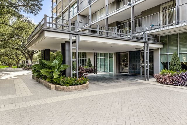 3310 Fairmount Street 10F, Dallas, TX 75201