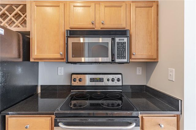 4333 Dunwoody Park 1311, Dunwoody, GA 30338