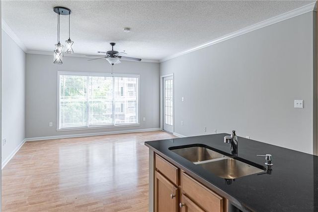 4333 Dunwoody Park 1311, Dunwoody, GA 30338