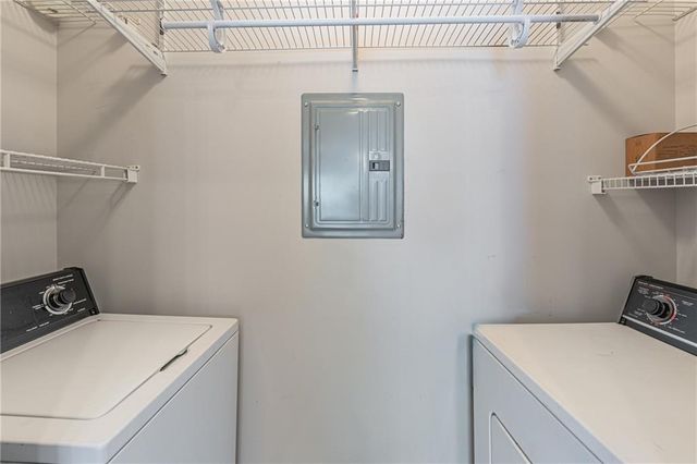 4333 Dunwoody Park 1311, Dunwoody, GA 30338