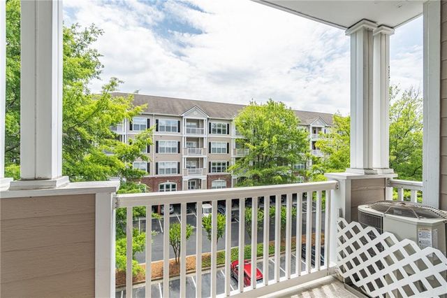 4333 Dunwoody Park 1311, Dunwoody, GA 30338