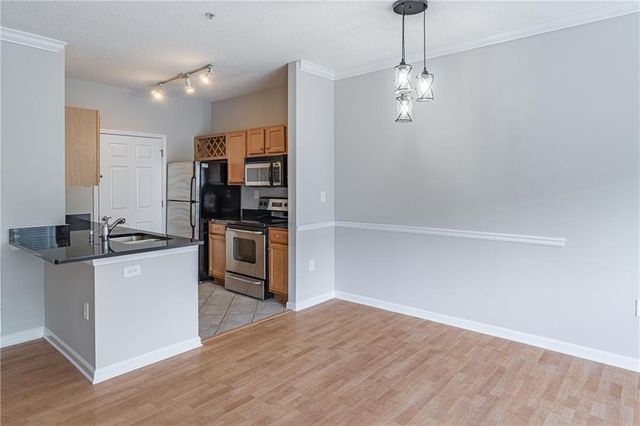 4333 Dunwoody Park 1311, Dunwoody, GA 30338