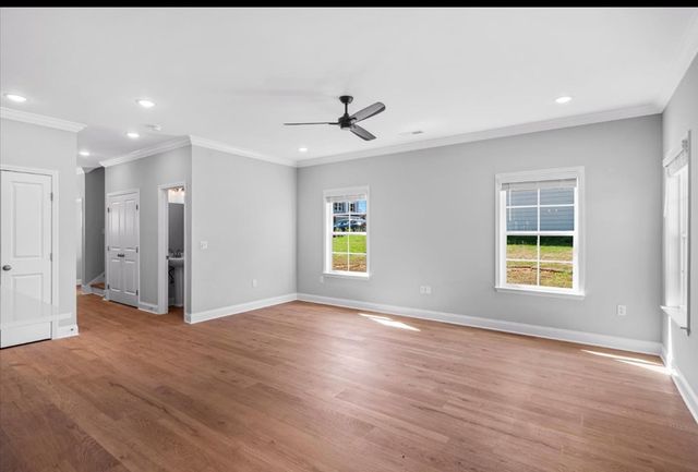 141 Andros Dr, Dalton, GA 30721