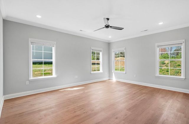 141 Andros Dr, Dalton, GA 30721