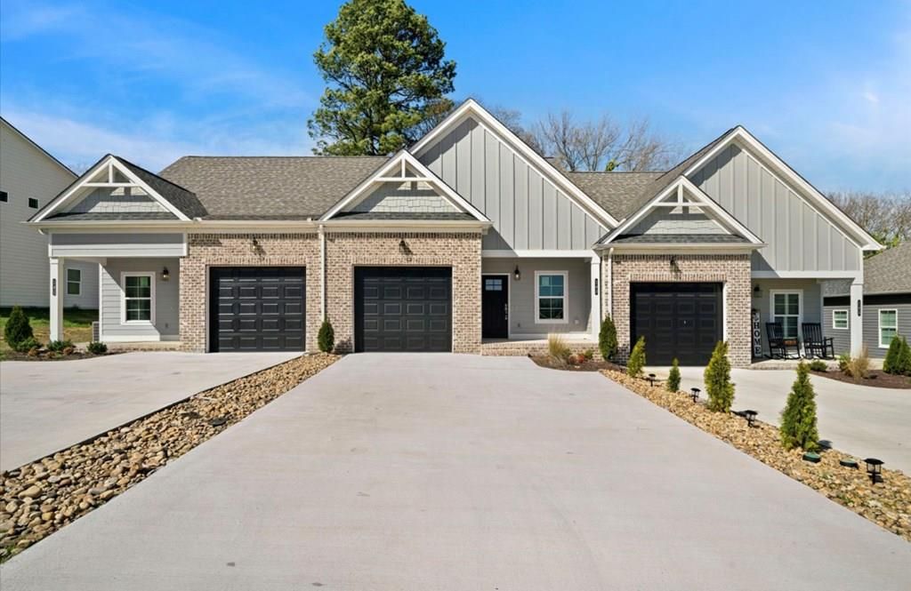 141 Andros Dr, Dalton, GA 30721