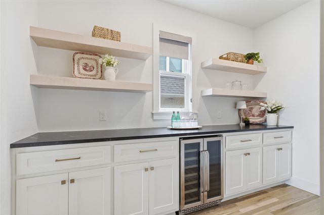 713 W 109th Street S, Jenks, OK 74037
