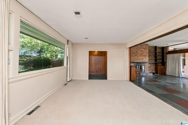 2423 VESTAVIA DRIVE, Vestavia Hills, AL 35216