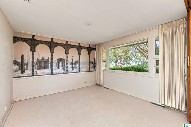 2423 VESTAVIA DRIVE, Vestavia Hills, AL 35216