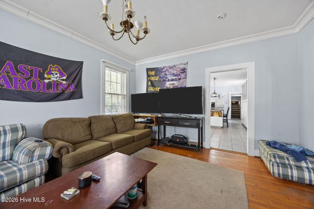 1608 E 5th Street, Greenville, NC 27858