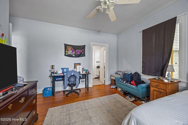 1608 E 5th Street, Greenville, NC 27858
