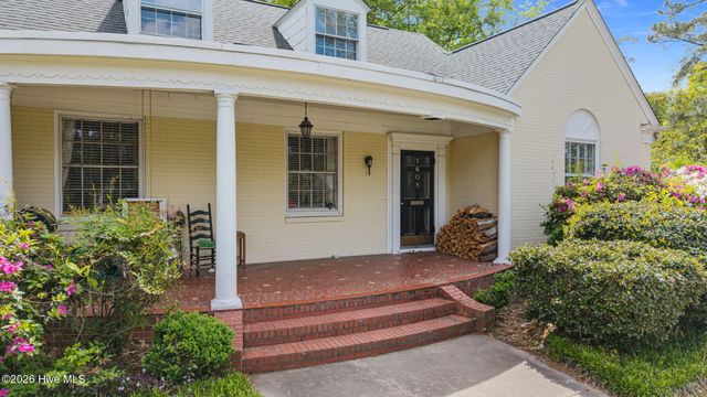 1608 E 5th Street, Greenville, NC 27858