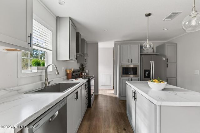 10235 UNDERWOOD Avenue, Hastings, FL 32145