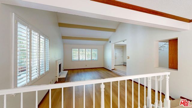 7814 Woodhall Avenue, Canoga Park (los Angeles), CA 91304